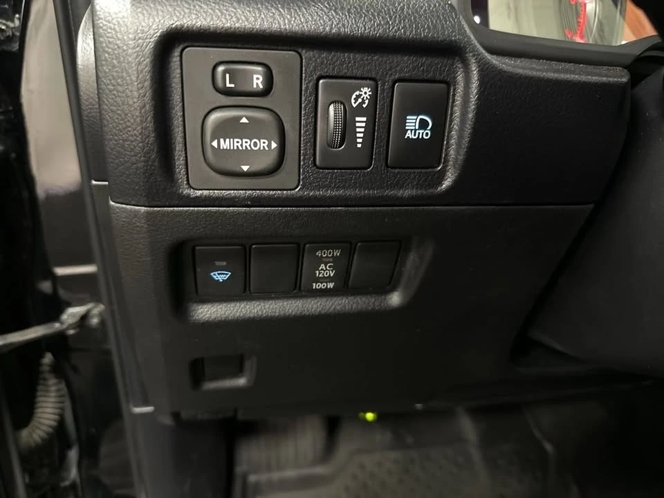 2020 Toyota 4Runner 5th Gen - Image 8 of 20