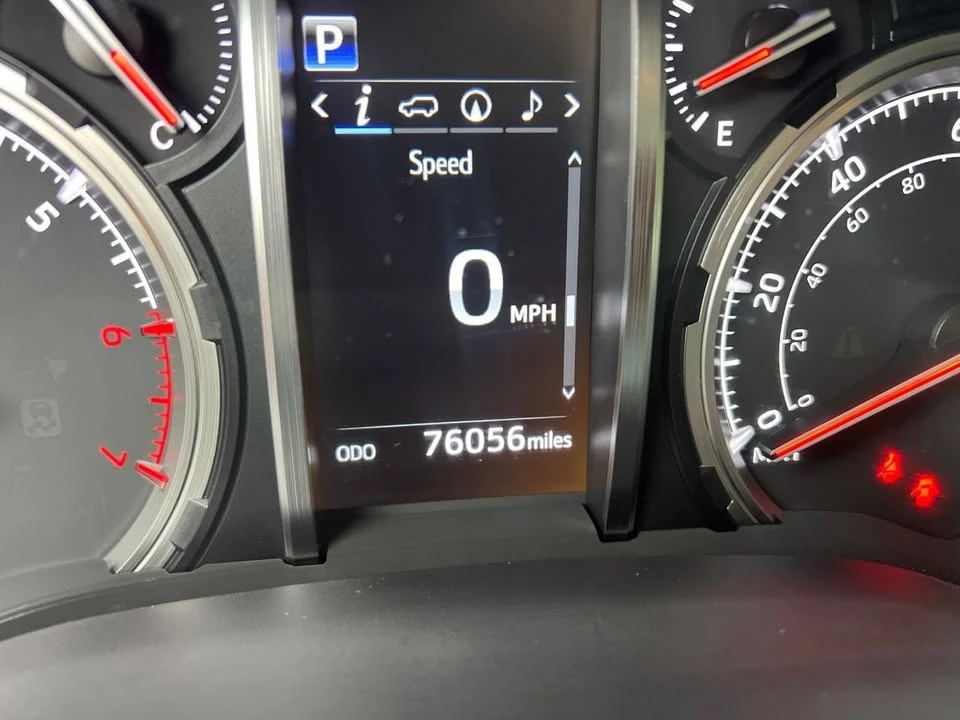 2020 Toyota 4Runner 5th Gen - Image 9 of 12