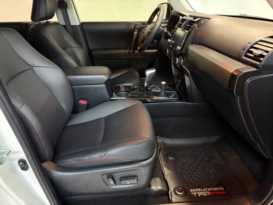 2020 Toyota 4Runner 5th Gen - Image 6 of 8