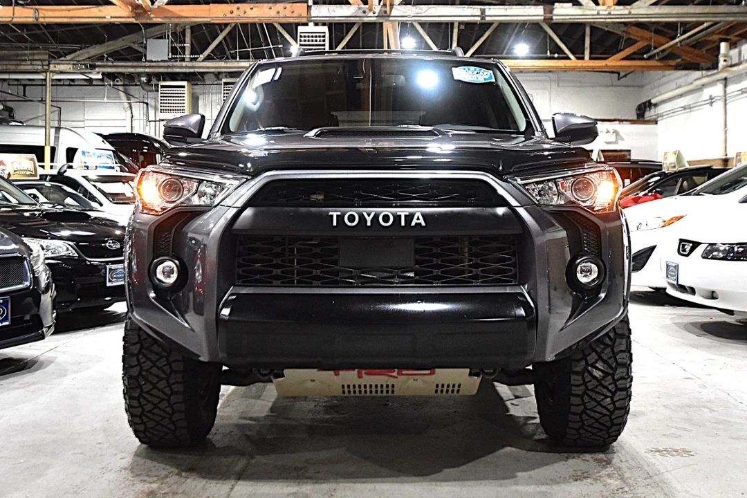 2020 Toyota 4Runner 5th Gen - Image 2 of 12