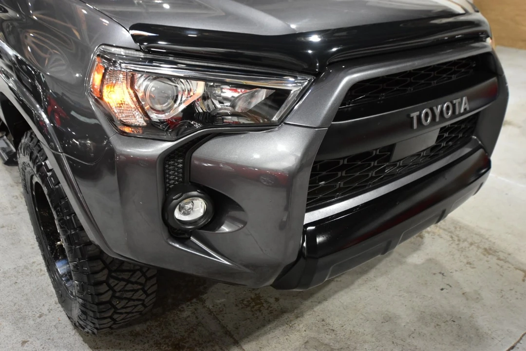 2020 Toyota 4Runner 5th Gen - Image 5 of 12
