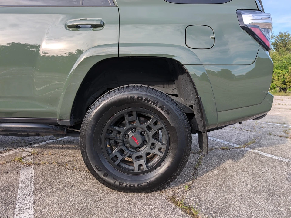 2020 Toyota 4Runner 5th Gen - Image 18 of 31