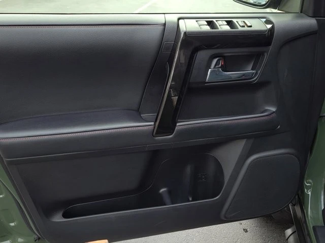 2020 Toyota 4Runner 5th Gen - Image 10 of 12