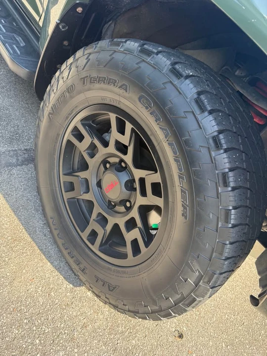 2020 Toyota 4Runner - Image 3 of 8