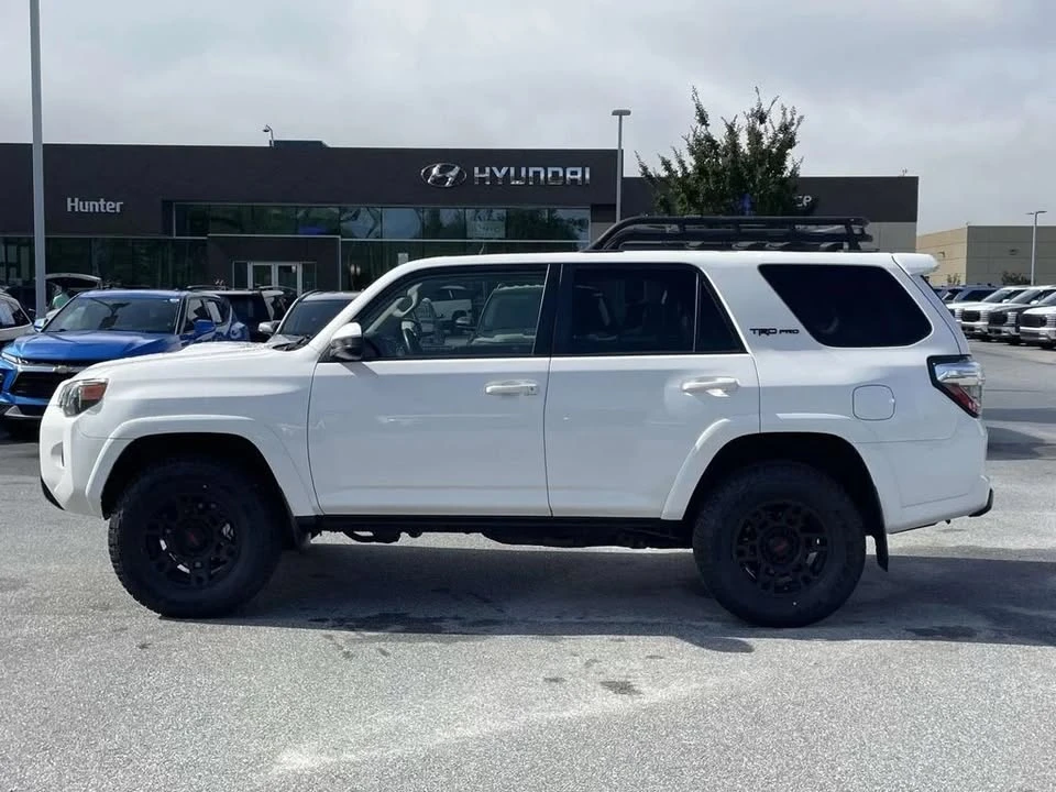 2020 Toyota 4Runner 5th Gen - Image 12 of 18