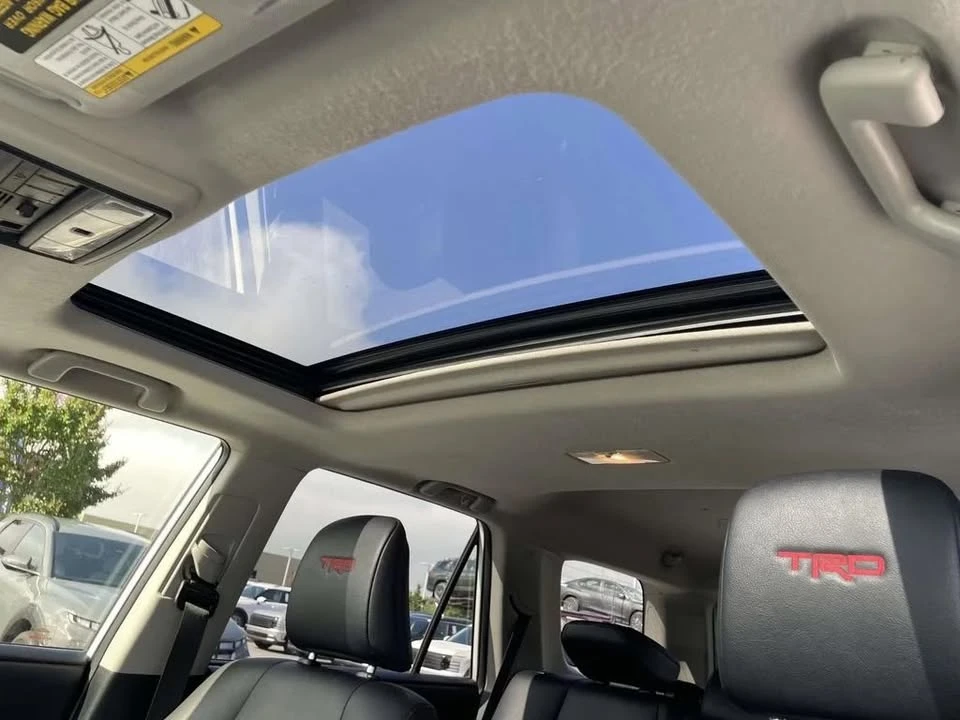 2020 Toyota 4Runner 5th Gen - Image 5 of 18
