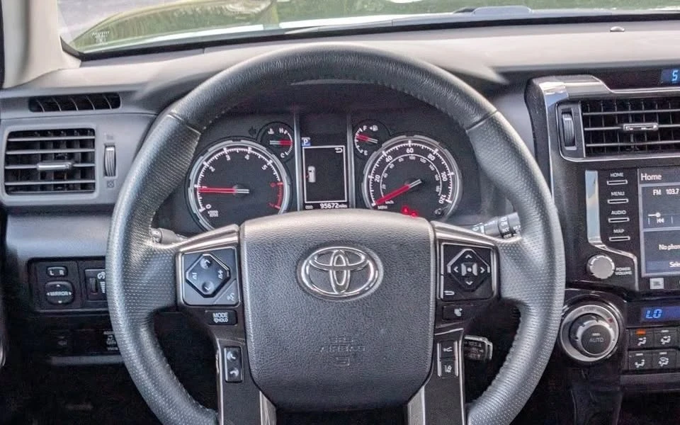 2020 Toyota 4Runner 5th Gen - Image 14 of 17