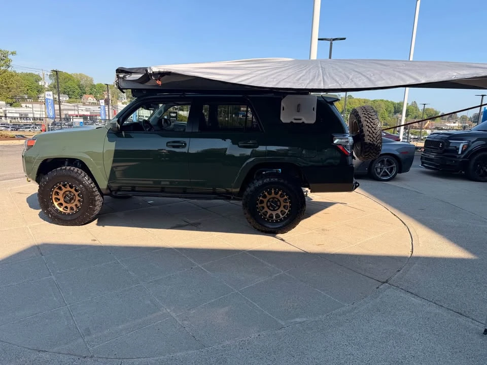 2020 Toyota 4Runner 5th Gen - Image 12 of 13