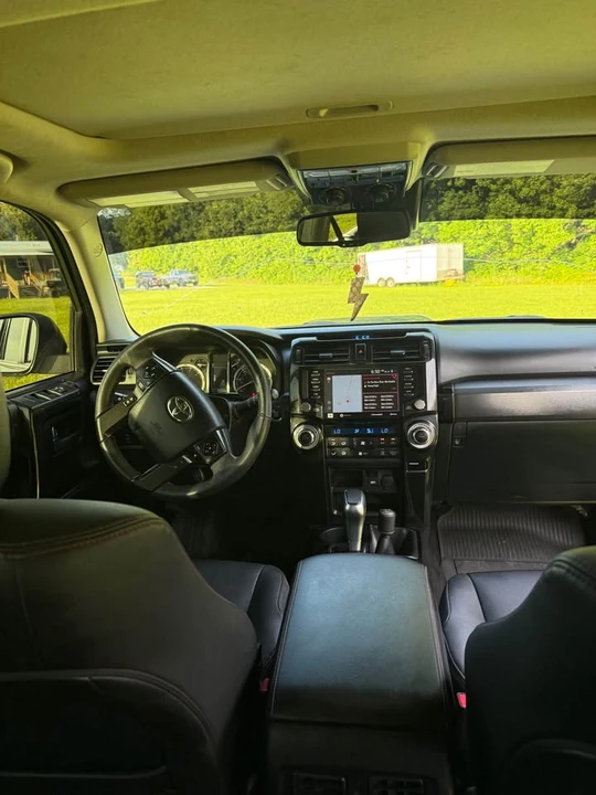 2020 Toyota 4Runner 5th Gen - Image 4 of 10
