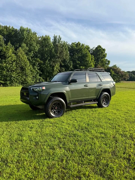 2020 Toyota 4Runner 5th Gen - Image 2 of 10