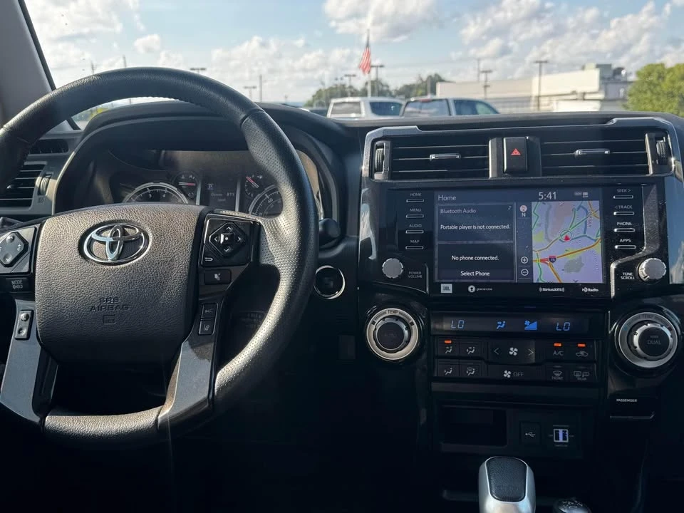 2020 Toyota 4Runner 5th Gen - Image 8 of 15