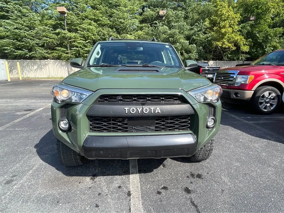 2020 Toyota 4Runner 5th Gen - Image 2 of 12