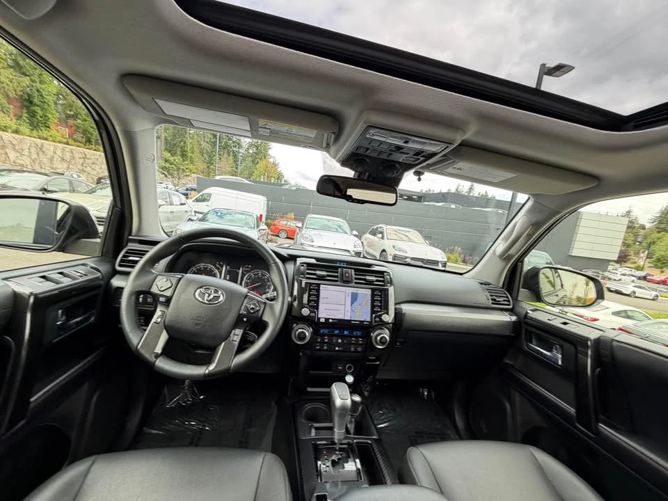 2020 Toyota 4Runner 5th Gen - Image 10 of 11