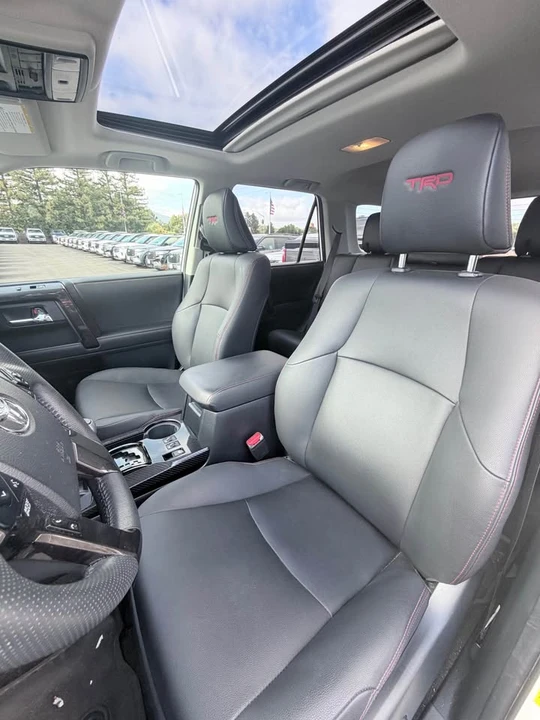 2020 Toyota 4Runner 5th Gen - Image 10 of 15