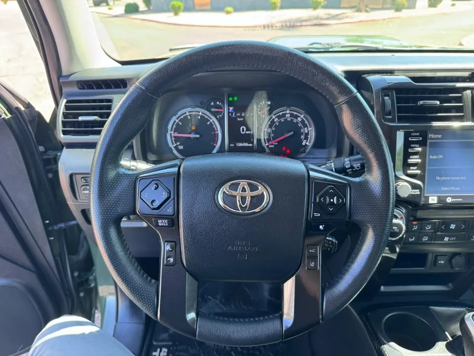 2020 Toyota 4Runner 5th Gen - Image 17 of 20