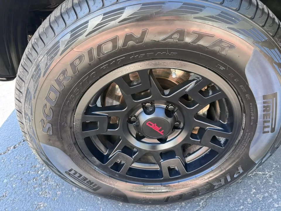 2020 Toyota 4Runner 5th Gen - Image 13 of 20