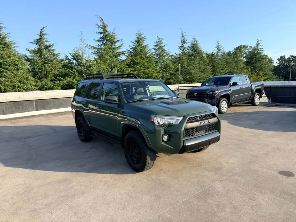2020 Toyota 4Runner 5th Gen - Image 4 of 10