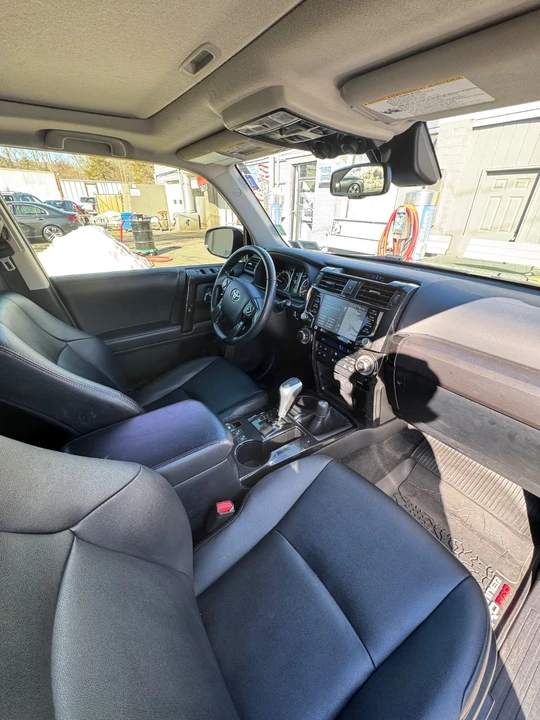 2020 Toyota 4Runner 5th Gen - Image 14 of 15