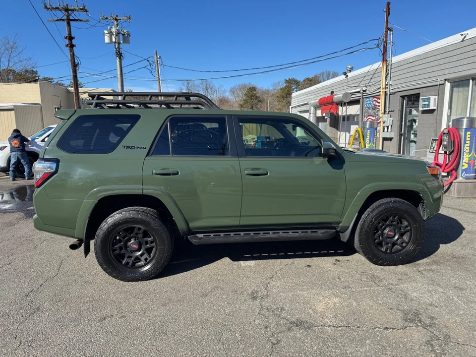 2020 Toyota 4Runner 5th Gen - Image 9 of 15