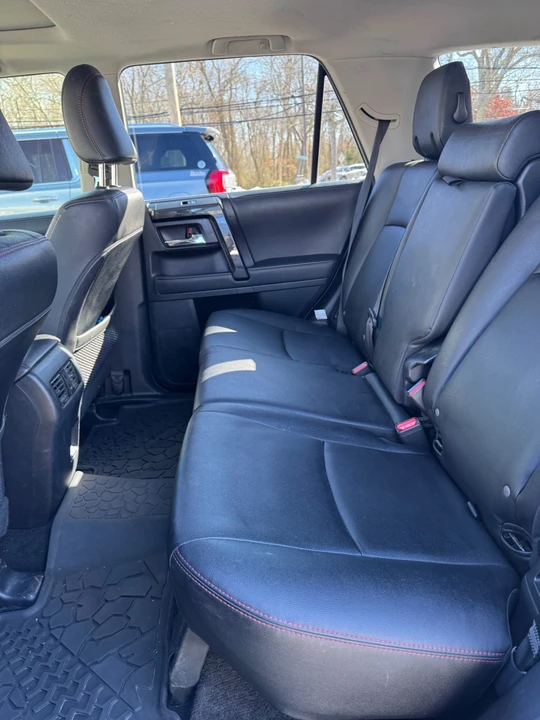 2020 Toyota 4Runner 5th Gen - Image 12 of 15
