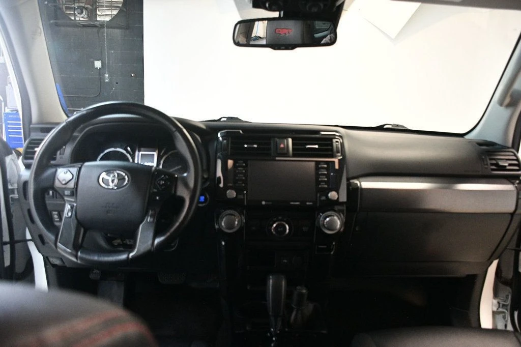2020 Toyota 4Runner 5th Gen - Image 5 of 12