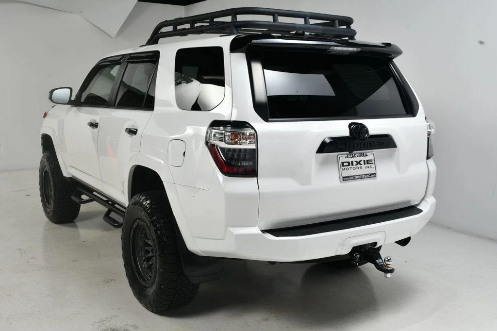 2020 Toyota 4Runner 5th Gen - Image 9 of 12