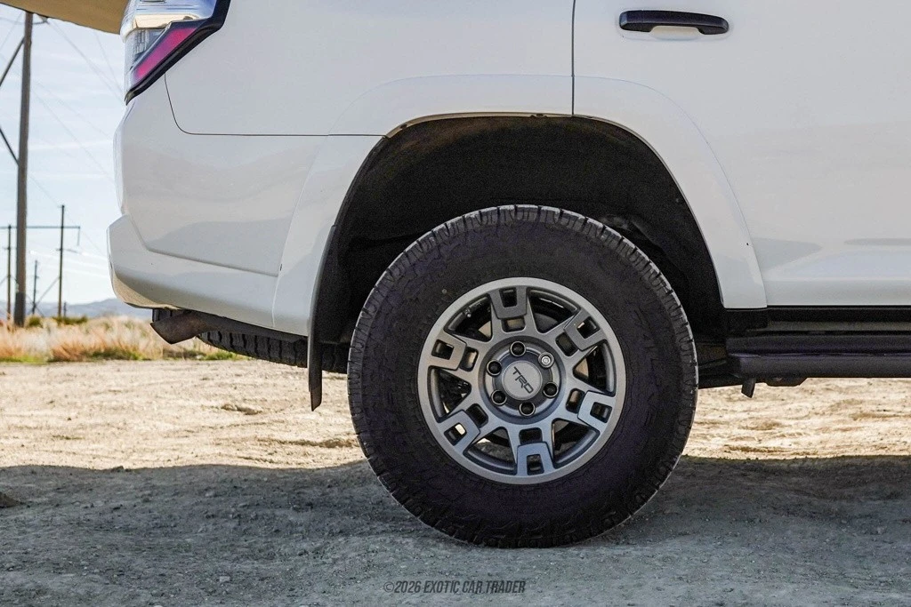 2020 Toyota 4Runner 5th Gen - Image 10 of 12