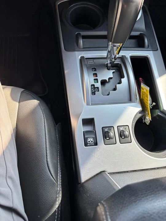 2020 Toyota 4Runner 5th Gen - Image 6 of 10