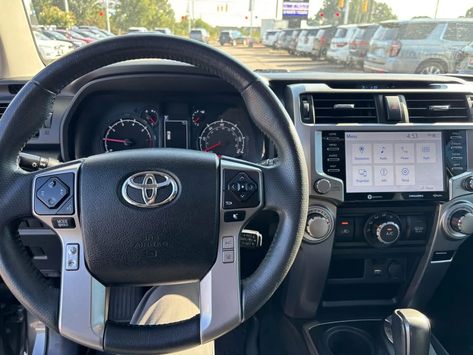 2020 Toyota 4Runner 5th Gen - Image 8 of 10