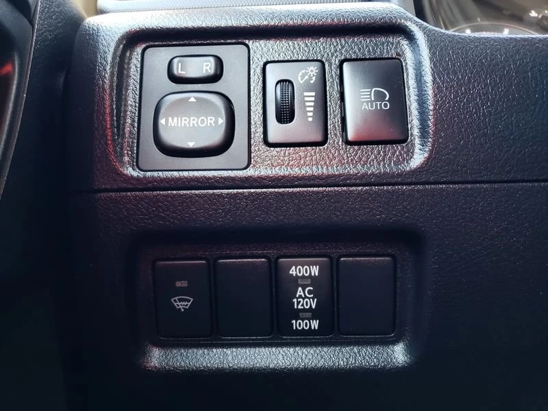 2020 Toyota 4Runner 5th Gen - Image 11 of 20
