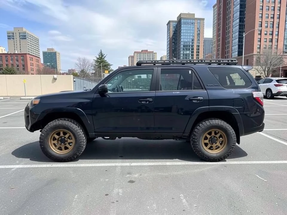 2020 Toyota 4Runner 5th Gen - Image 3 of 18