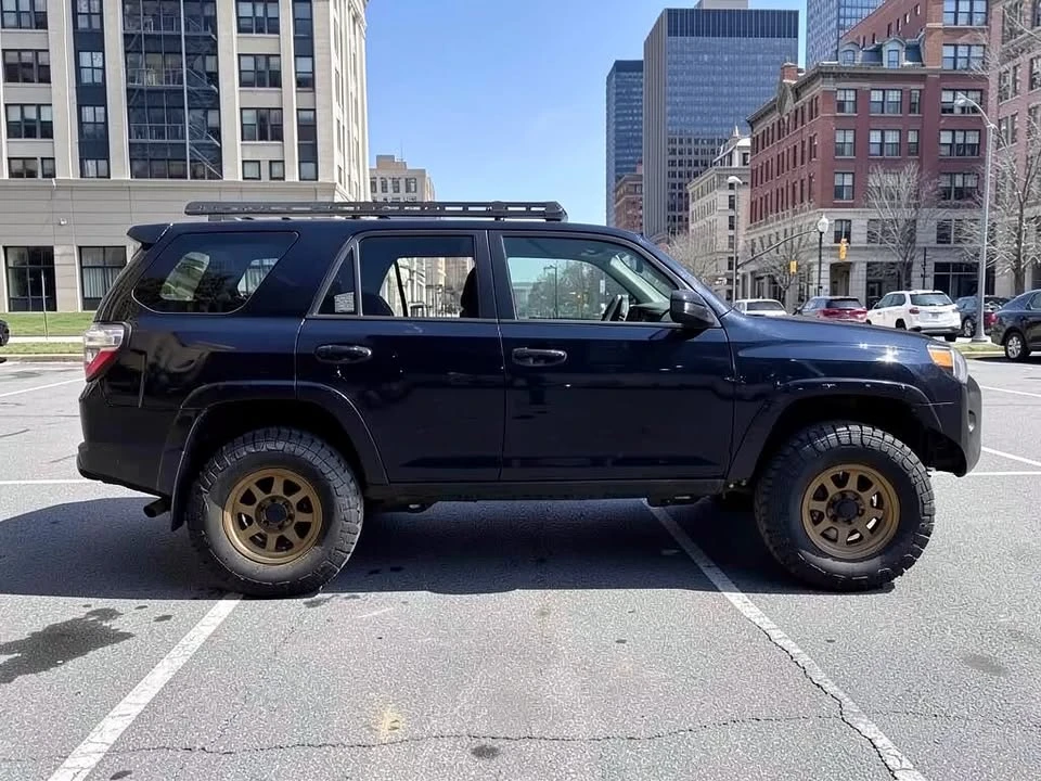 2020 Toyota 4Runner 5th Gen - Image 16 of 18