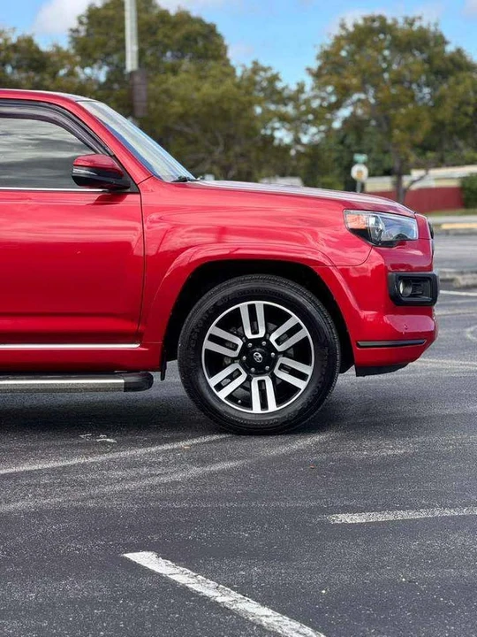 2020 Toyota 4Runner 5th Gen - Image 4 of 17