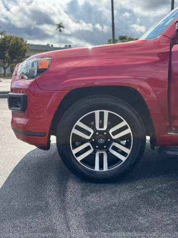 2020 Toyota 4Runner 5th Gen - Image 5 of 17