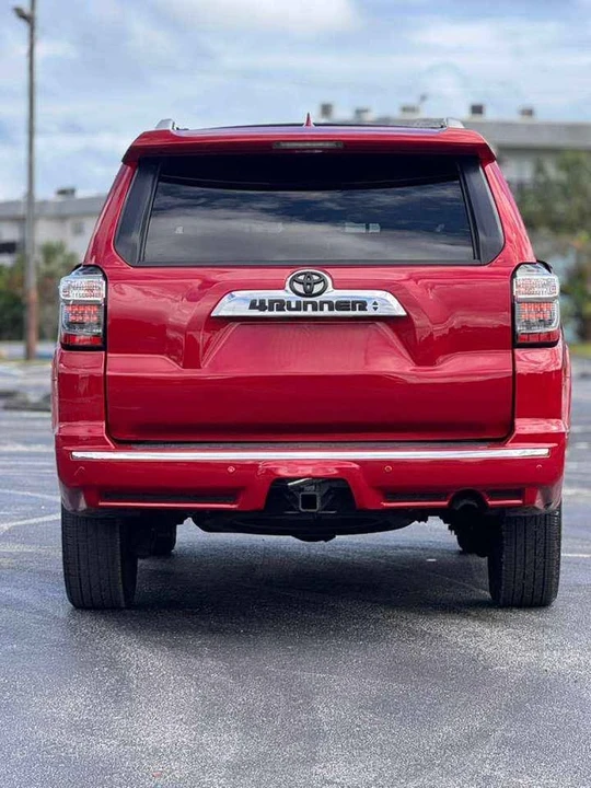 2020 Toyota 4Runner 5th Gen - Image 7 of 17
