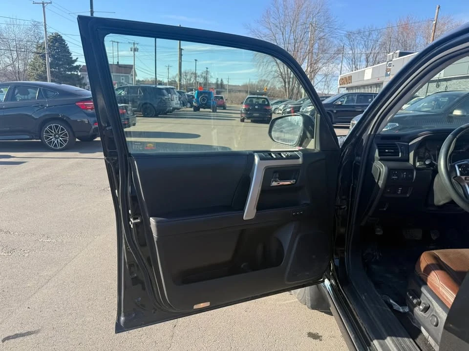 2020 Toyota 4Runner 5th Gen - Image 11 of 19