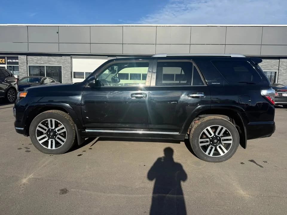 2020 Toyota 4Runner 5th Gen - Image 10 of 19
