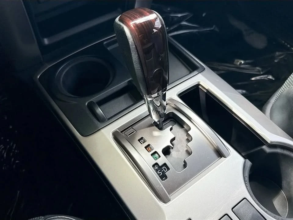 2020 Toyota 4Runner 5th Gen - Image 16 of 20
