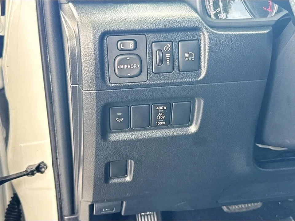 2020 Toyota 4Runner 5th Gen - Image 9 of 20