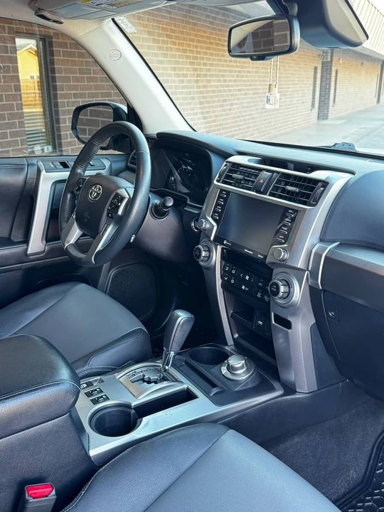 2020 Toyota 4Runner 5th Gen - Image 9 of 19