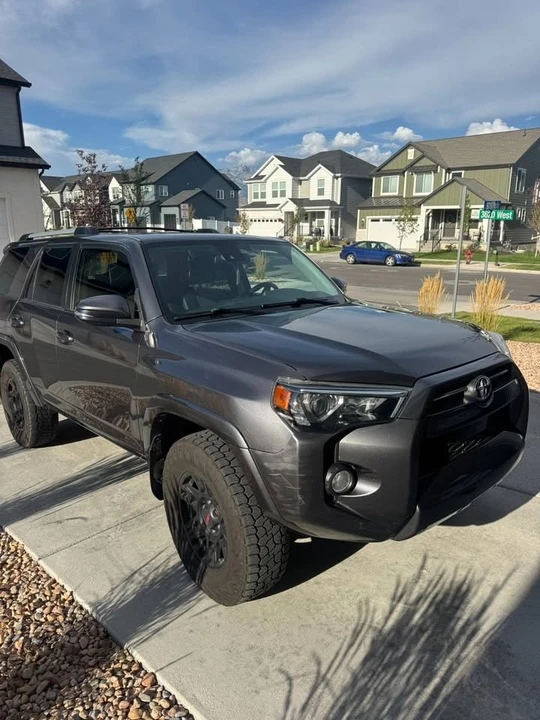 2020 Toyota 4Runner 5th Gen - Image 5 of 15