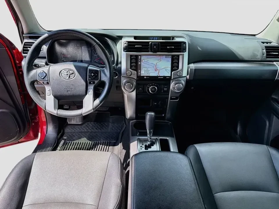 2020 Toyota 4Runner 5th Gen - Image 9 of 13