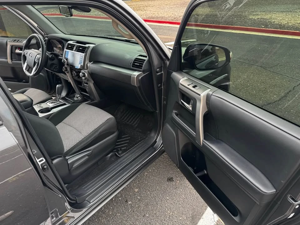 2020 Toyota 4Runner 5th Gen - Image 7 of 12