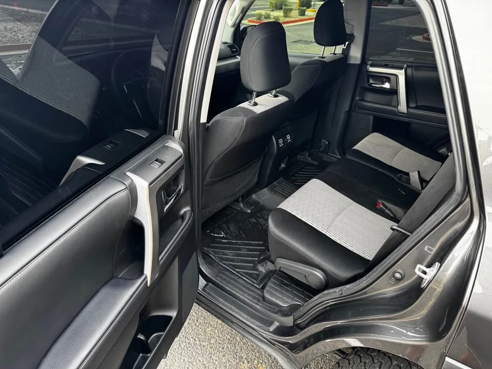 2020 Toyota 4Runner 5th Gen - Image 9 of 12