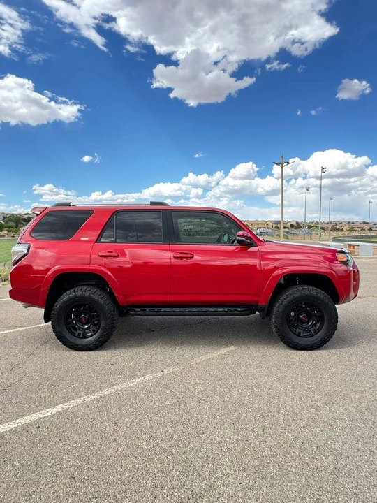 2020 Toyota 4Runner 5th Gen - Image 4 of 15