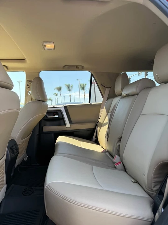 2020 Toyota 4Runner 5th Gen - Image 10 of 13