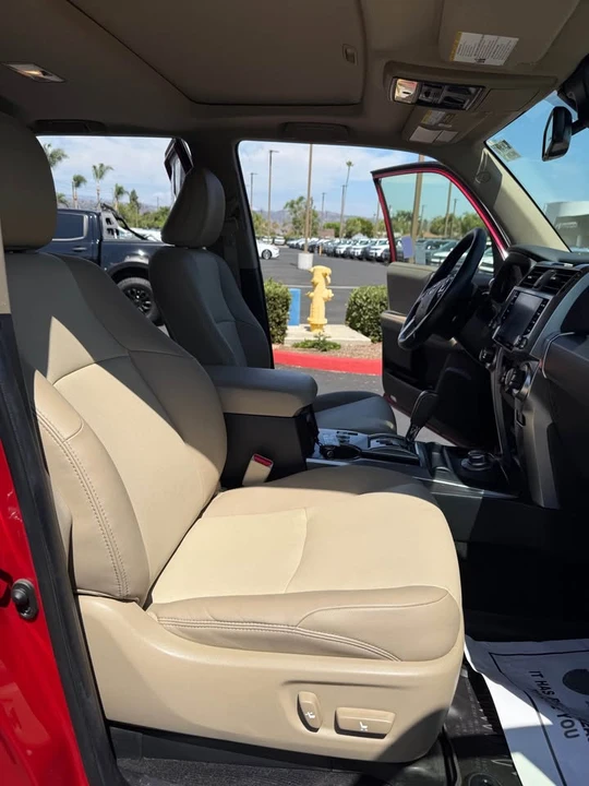 2020 Toyota 4Runner 5th Gen - Image 9 of 13