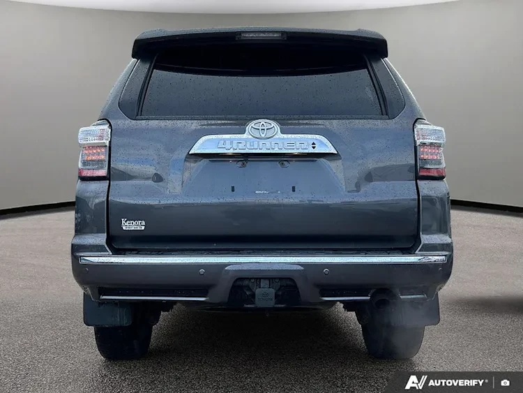 2020 Toyota 4Runner 5th Gen - Image 11 of 20