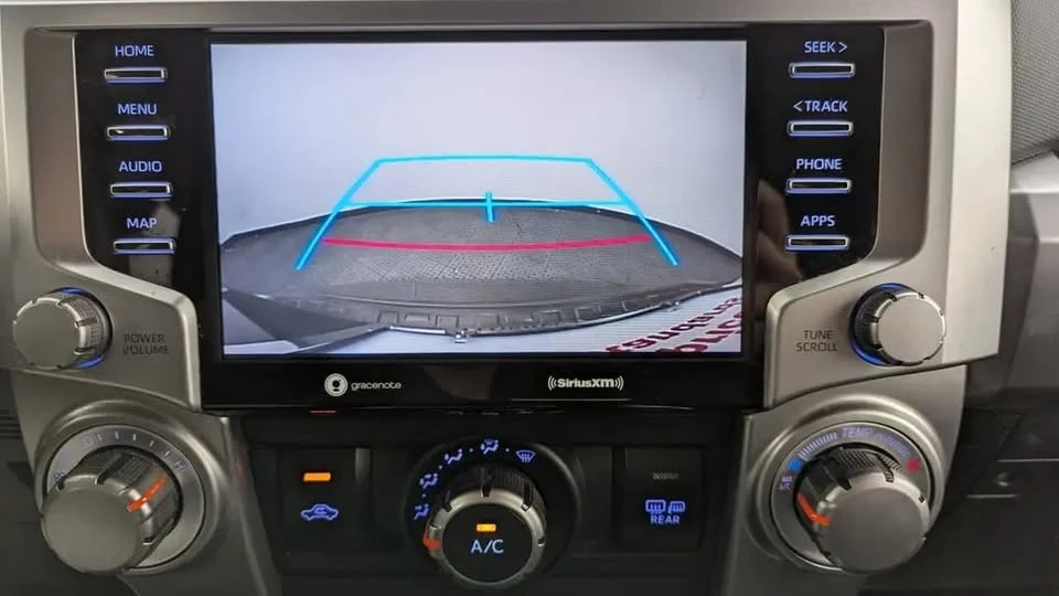 2020 Toyota 4Runner 5th Gen - Image 13 of 18