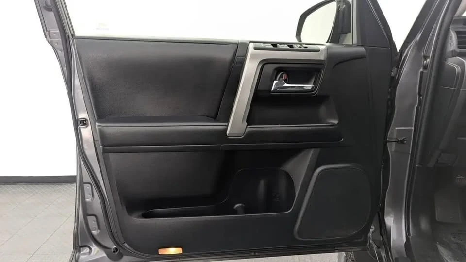 2020 Toyota 4Runner 5th Gen - Image 18 of 18